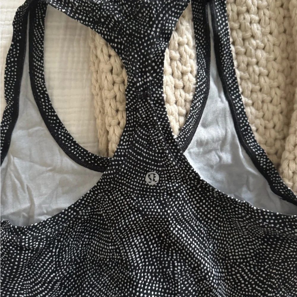 Lululemon Tank Top size 10 - Picture 2 of 5